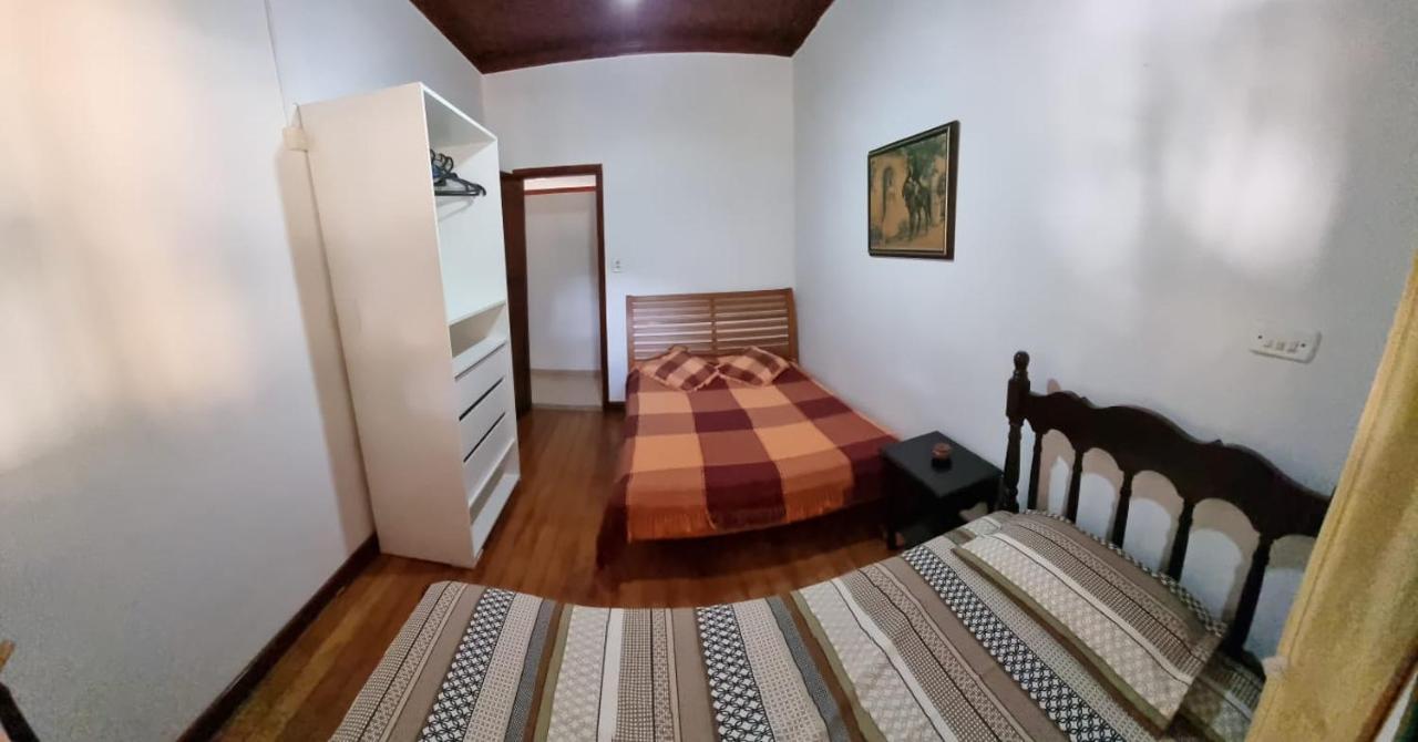 Вилла Sitio Sebastiao Pereira Jambeiro Экстерьер фото